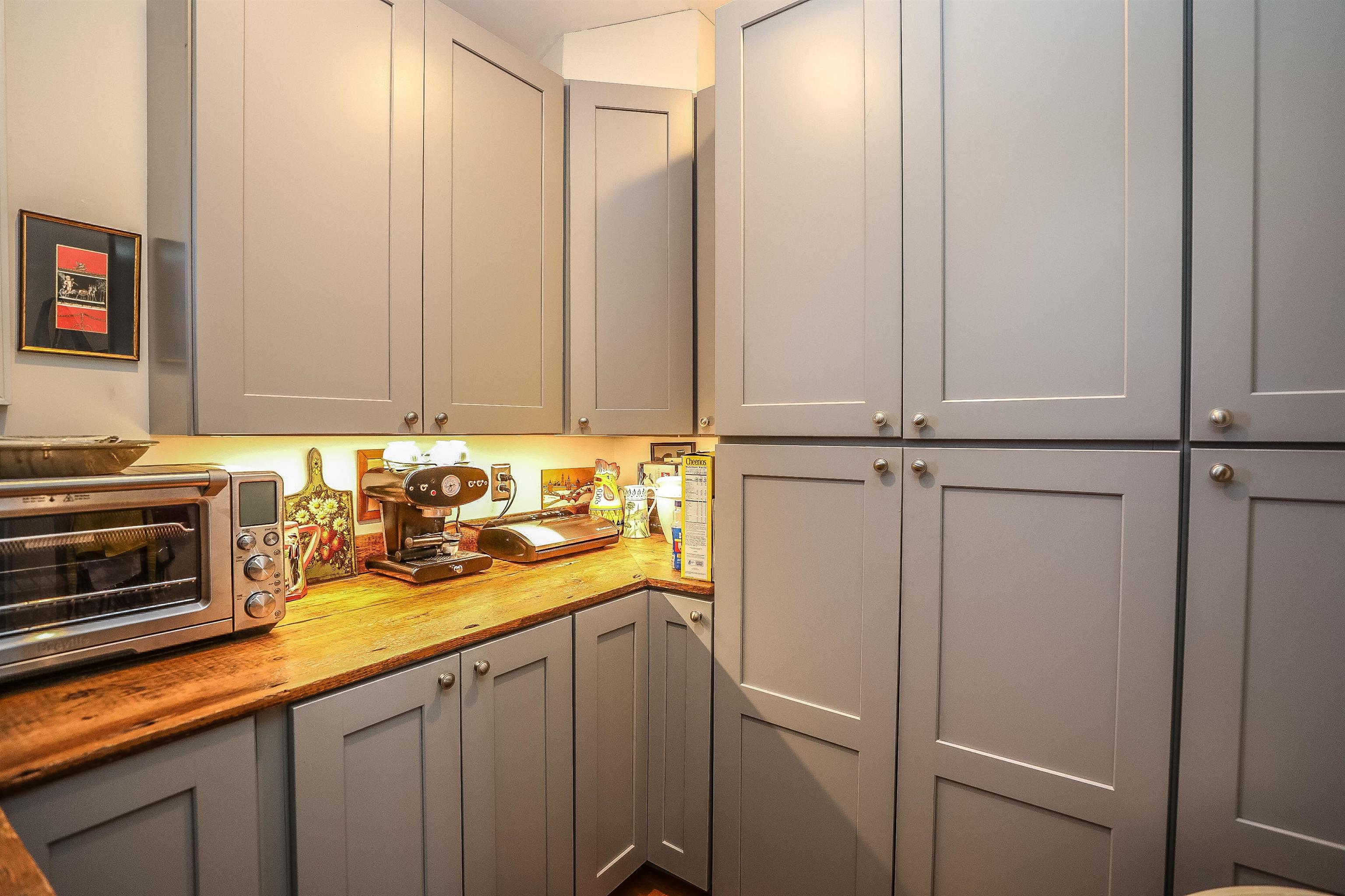 44-46 Chestnut Hill Road Amherst, NH 03031 - Photo 8 of 40