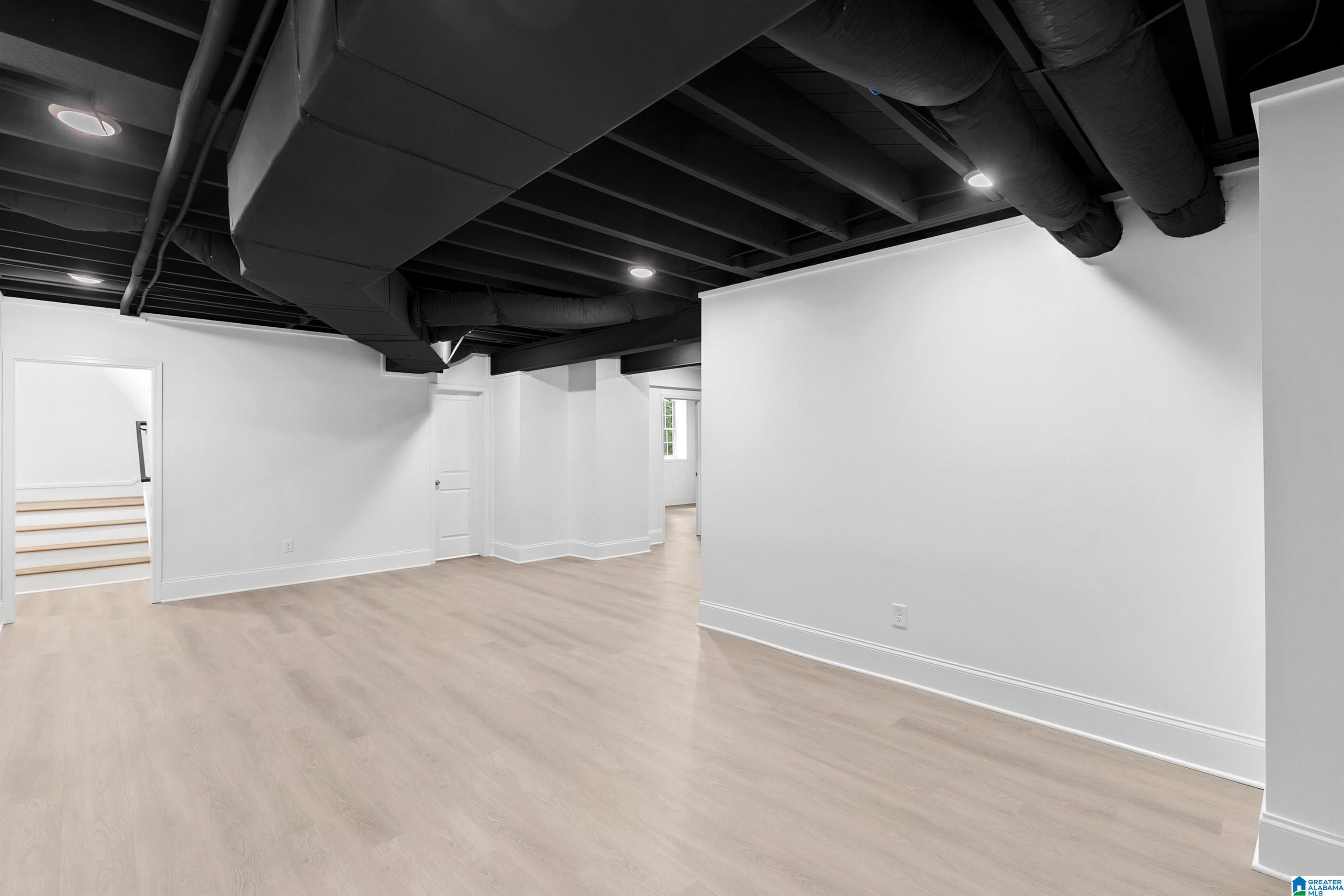 565 Shades Crest Road Birmingham, AL 35226 - Photo 28 of 53