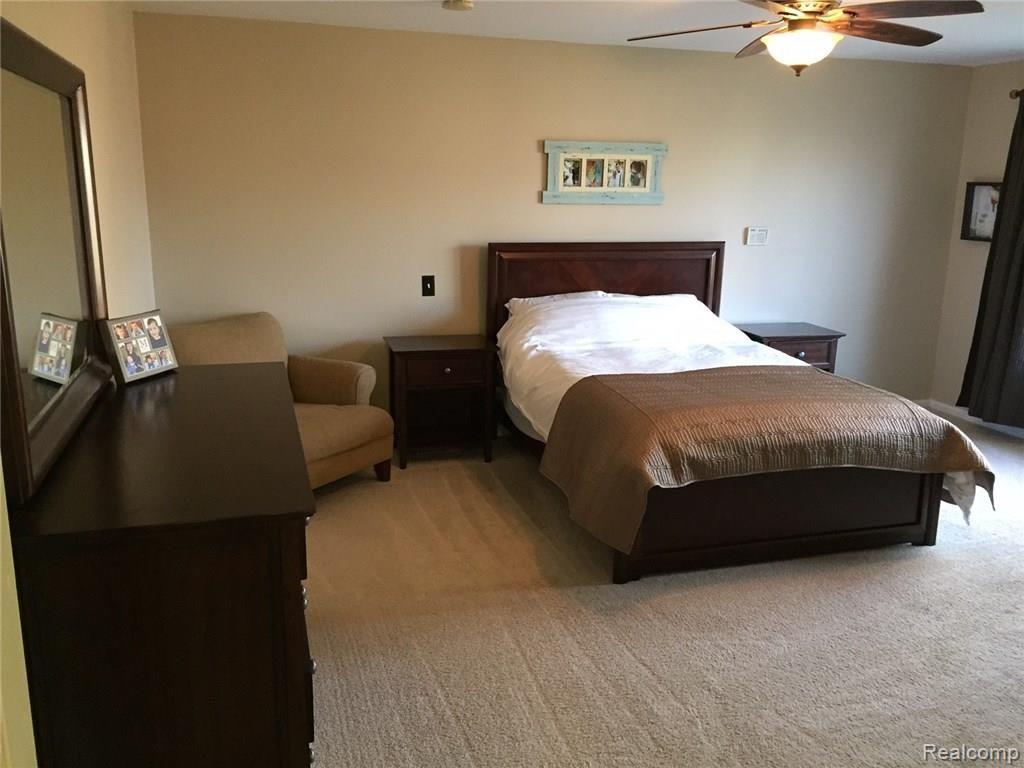 469 Arms Court Rochester Hills, MI 48307 - Photo 16 of 22