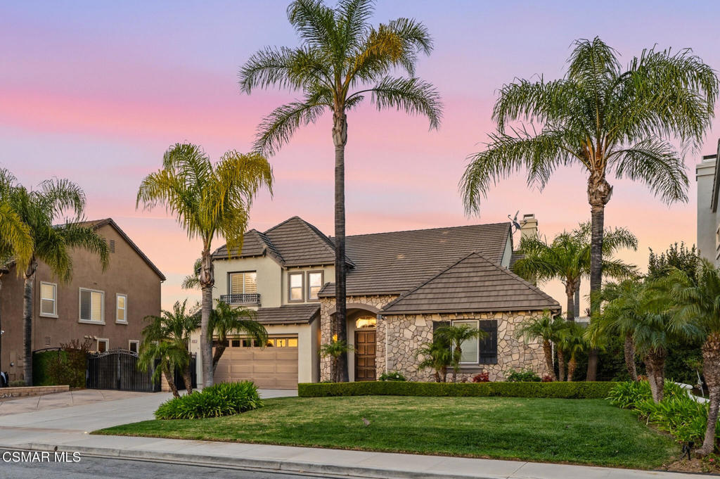 490 Peter Place Simi Valley, CA 93065 - Photo 2 of 44