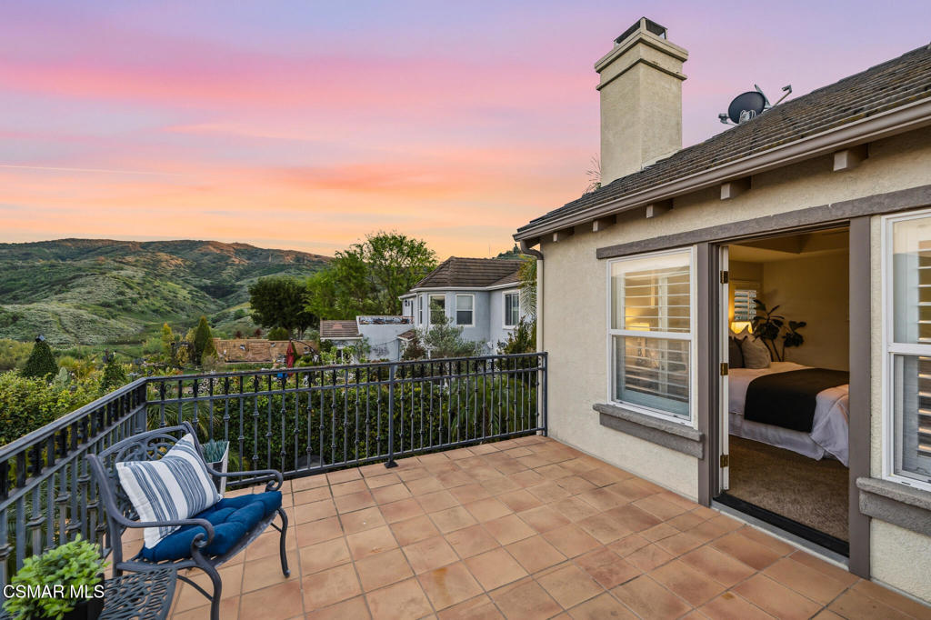 490 Peter Place Simi Valley, CA 93065 - Photo 25 of 44