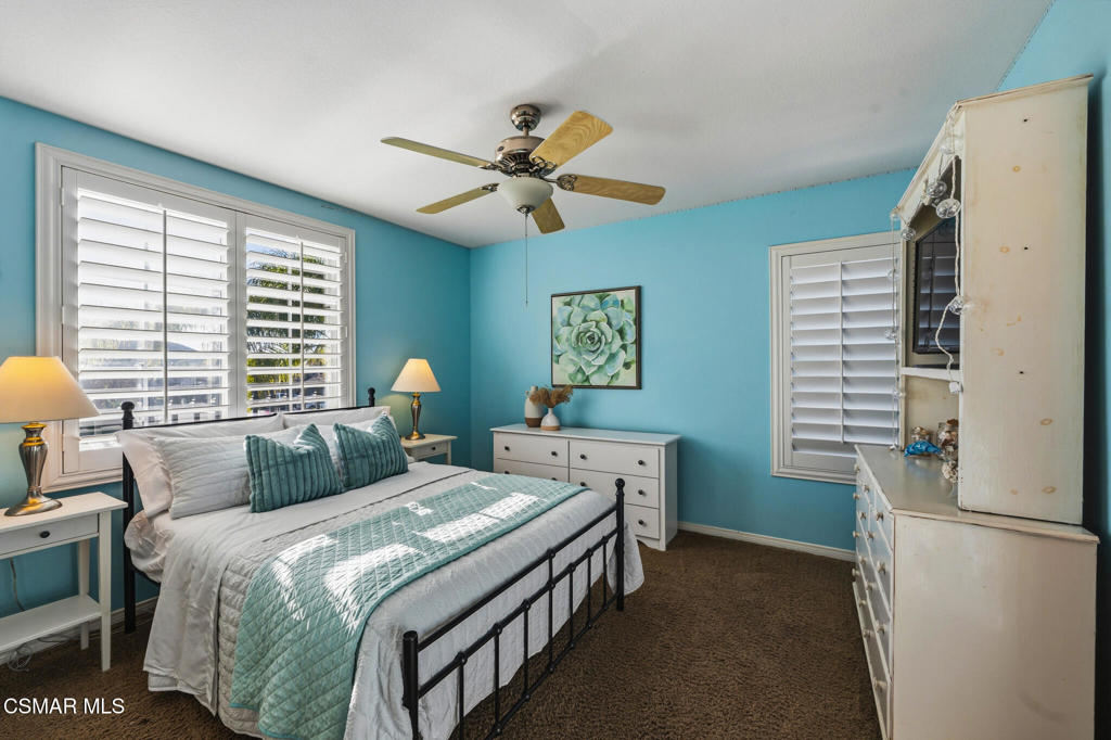 490 Peter Place Simi Valley, CA 93065 - Photo 33 of 44