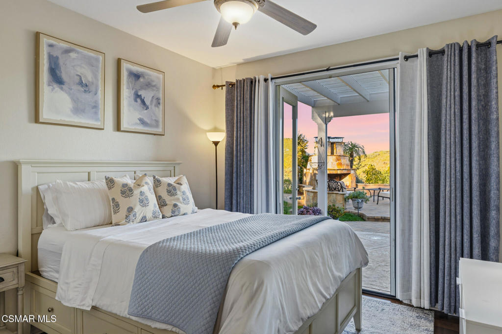 490 Peter Place Simi Valley, CA 93065 - Photo 35 of 44