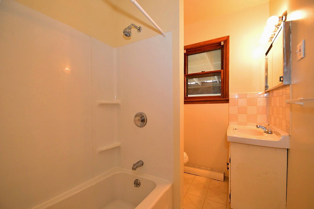 4103 North Locust Road Spokane, WA 99206 - Photo 11 of 20