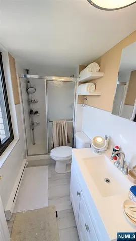 $329,000 | 125 Prospect Avenue, Unit 10C, Hackensack, NJ 07601