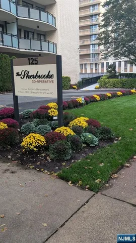 $329,000 | 125 Prospect Avenue, Unit 10C, Hackensack, NJ 07601