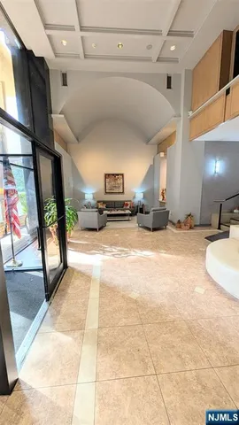 $329,000 | 125 Prospect Avenue, Unit 10C, Hackensack, NJ 07601