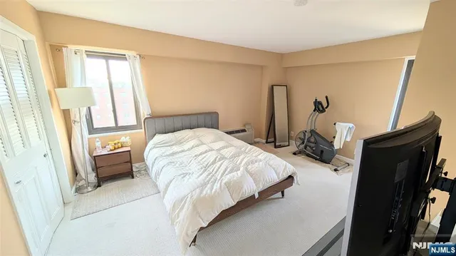 $329,000 | 125 Prospect Avenue, Unit 10C, Hackensack, NJ 07601