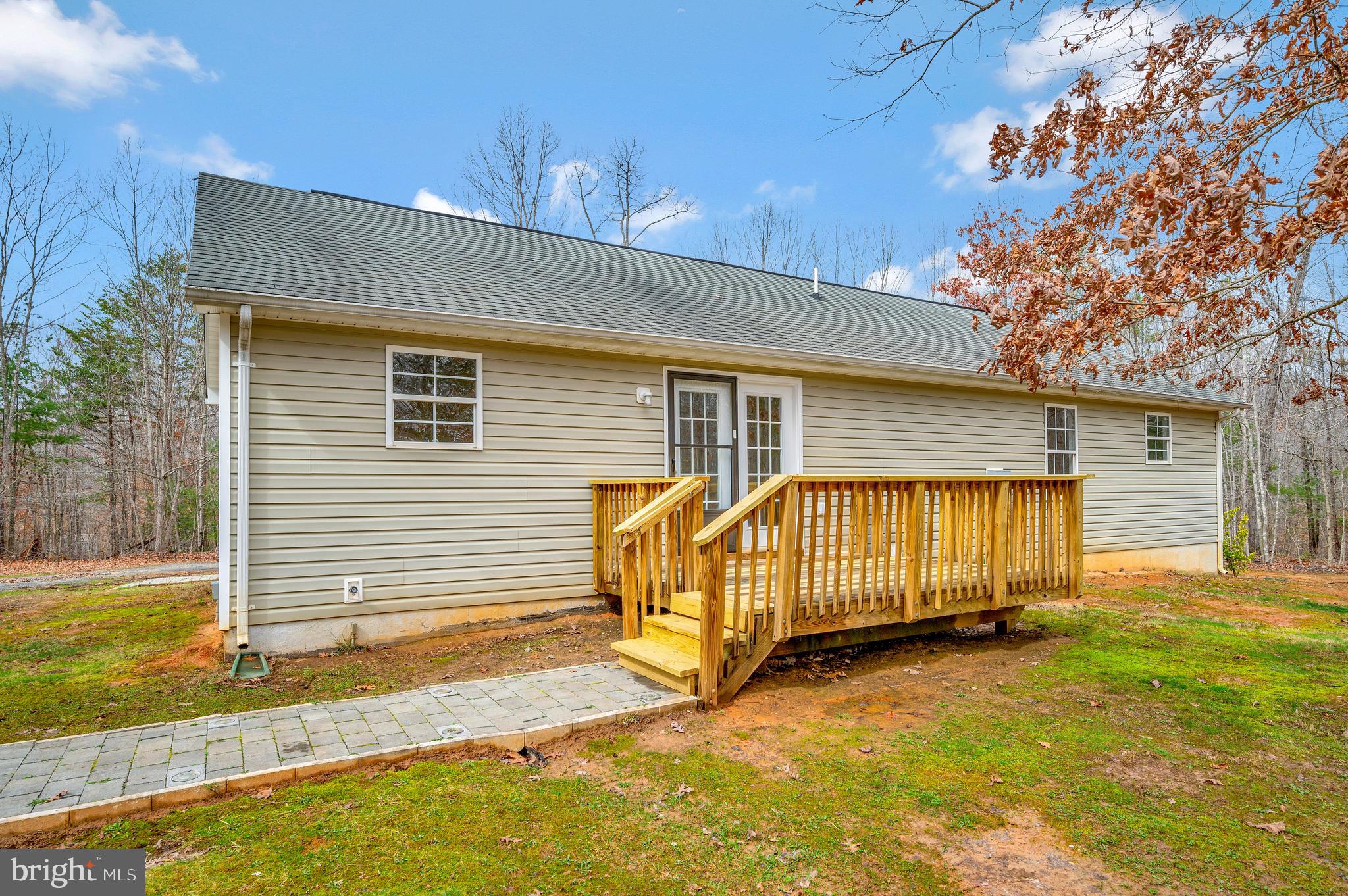 16219 Willis Road Orange, VA 22960 - Photo 34 of 47 Nice deck