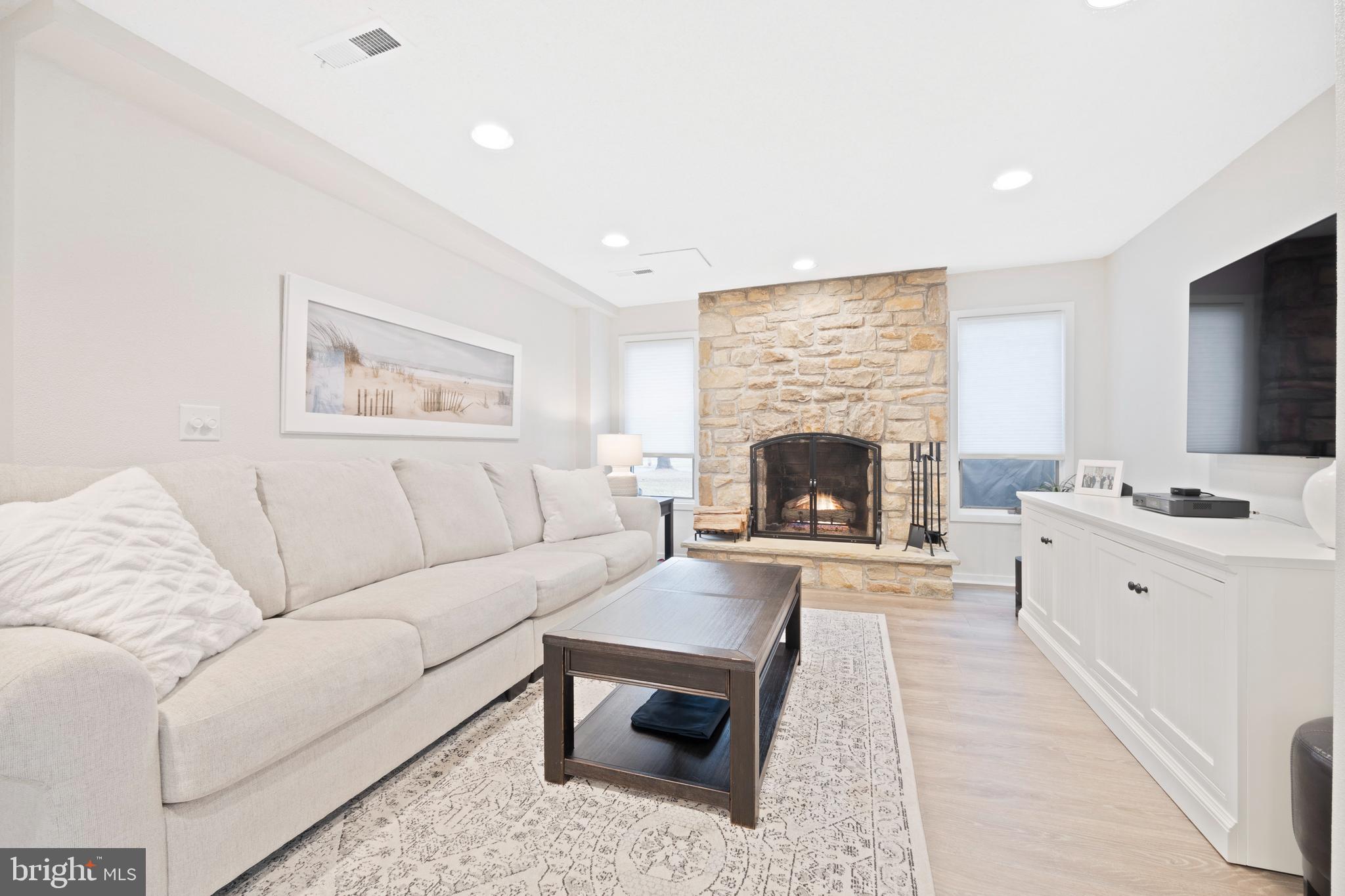 1146 Harriett Road Huntingdon Valley, PA 19006 - Photo 32 of 46 Gallery Image 32