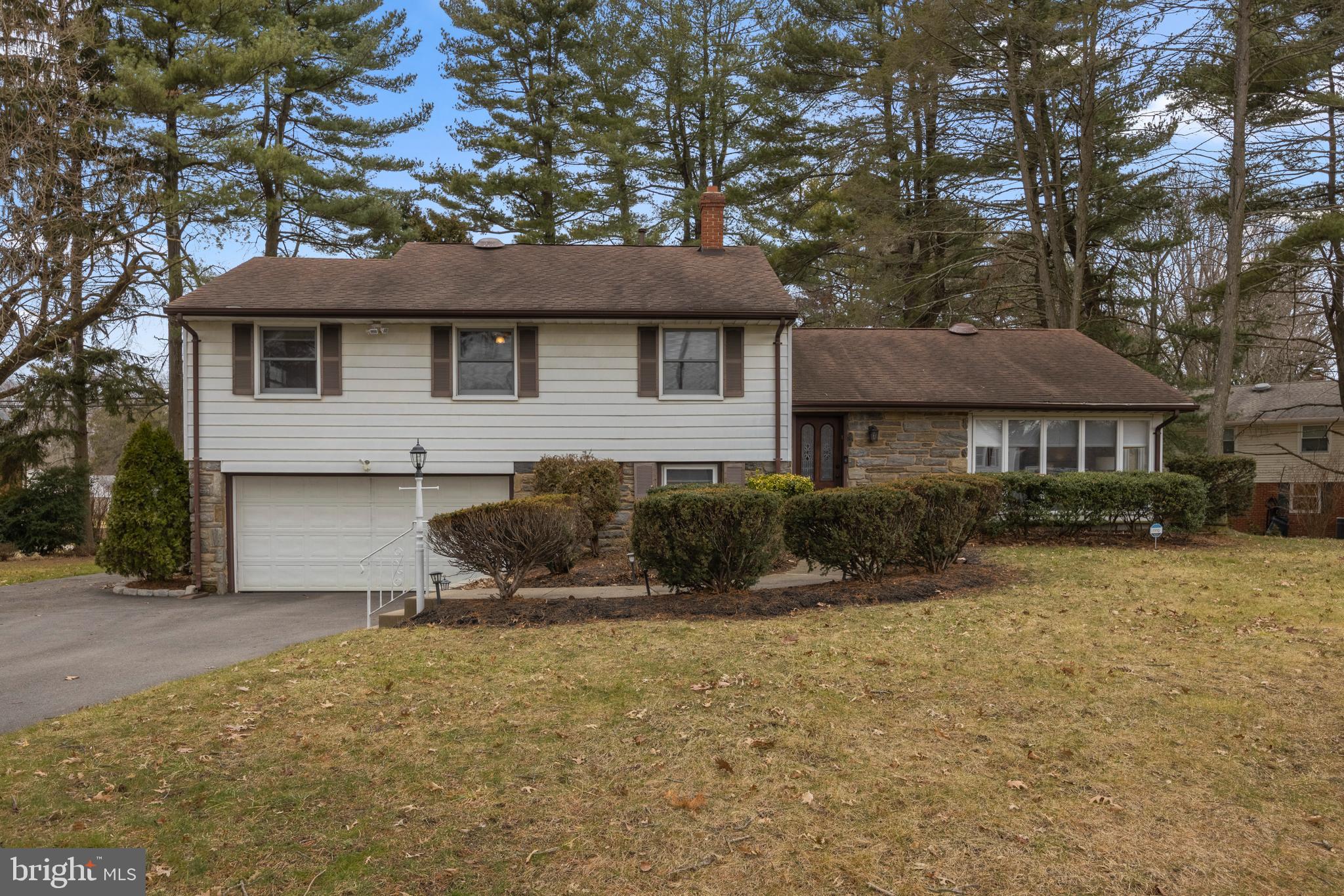 1146 Harriett Road Huntingdon Valley, PA 19006 - Photo 40 of 46 Gallery Image 40