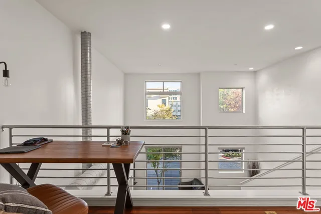 $1,390,000 | 25 Delancy, Irvine, CA 92612