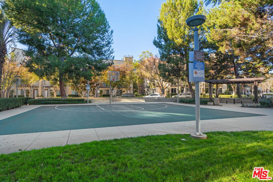 25 Delancy Irvine, CA 92612 - Photo 39 of 41 a view of a yard in front of a house