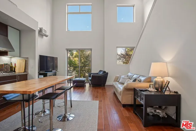 $1,390,000 | 25 Delancy, Irvine, CA 92612