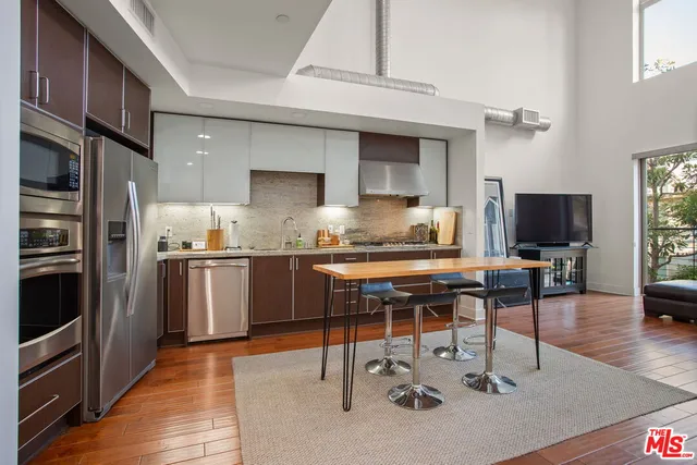 $1,390,000 | 25 Delancy, Irvine, CA 92612