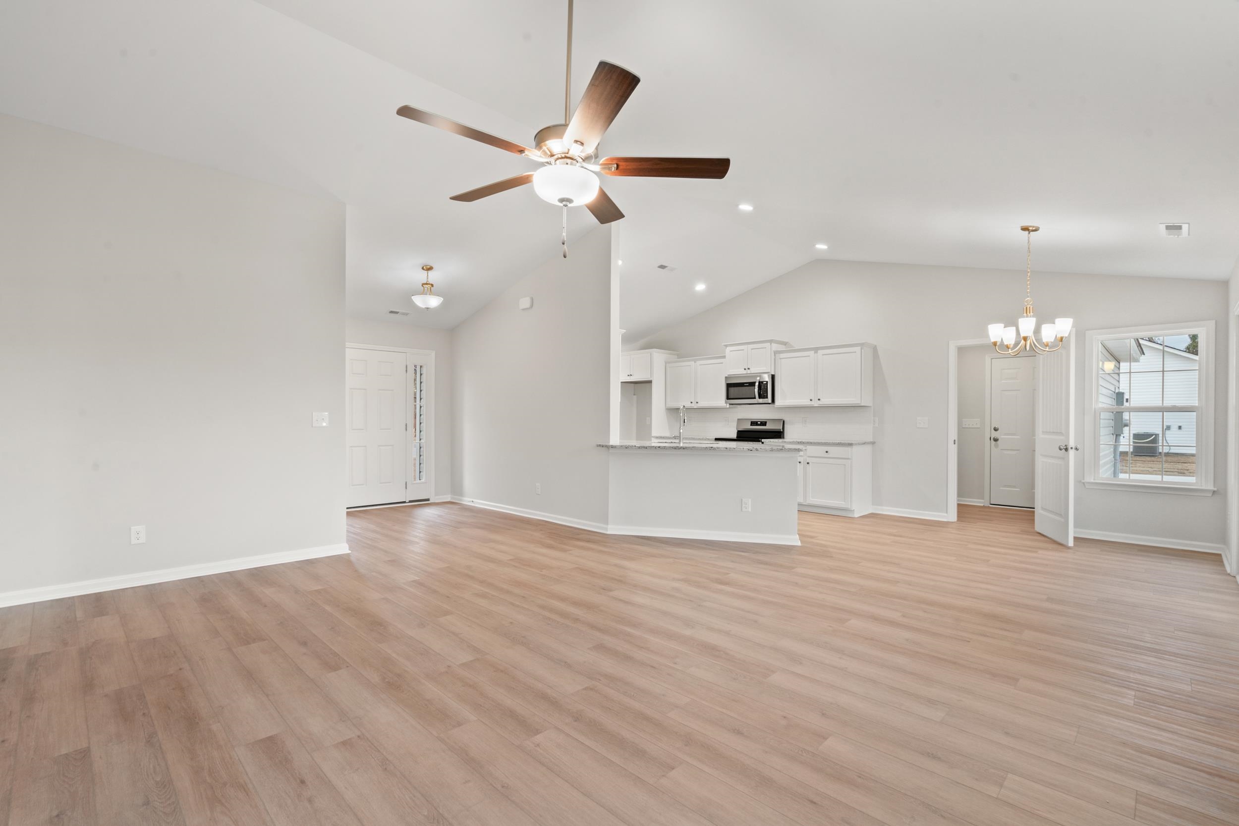 1137 Pecan Grove Boulevard Conway, SC 29527 - Photo 3 of 26