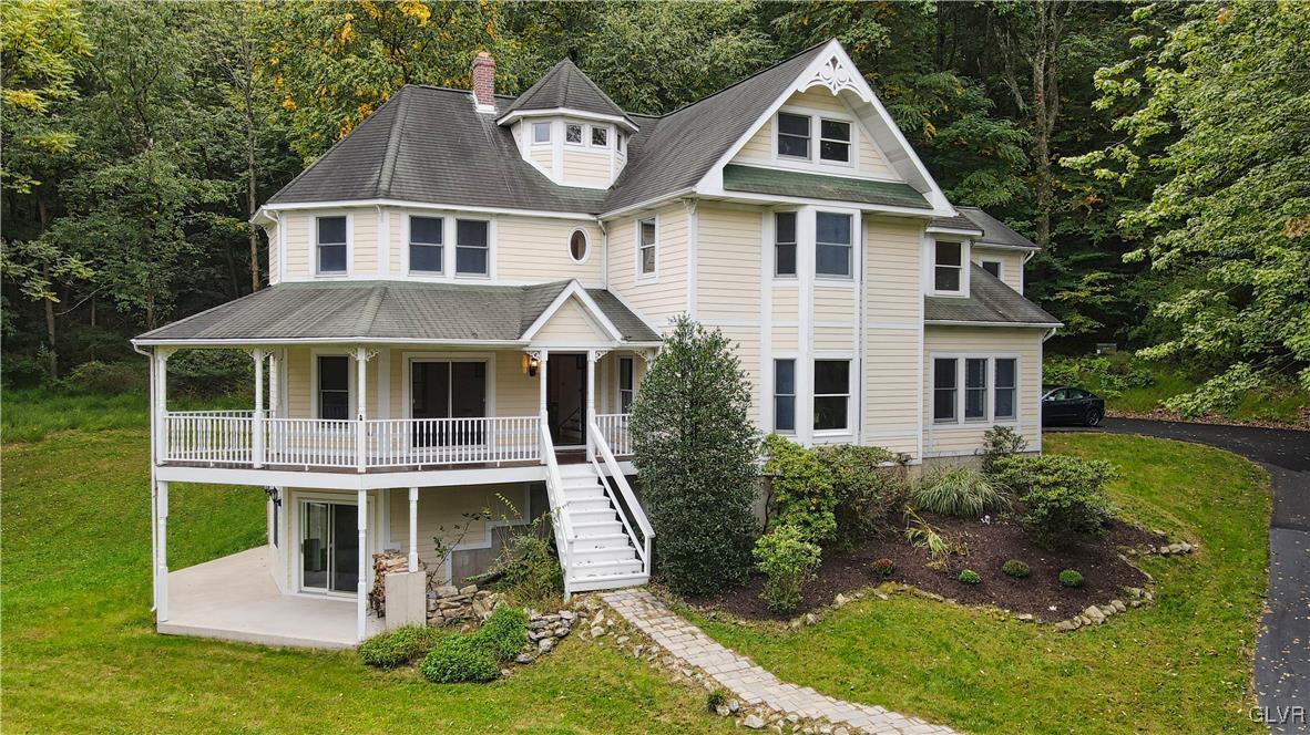 1640 Spring Valley Road Bethlehem, PA 18015 - Photo 1 of 47 Gallery Image 1