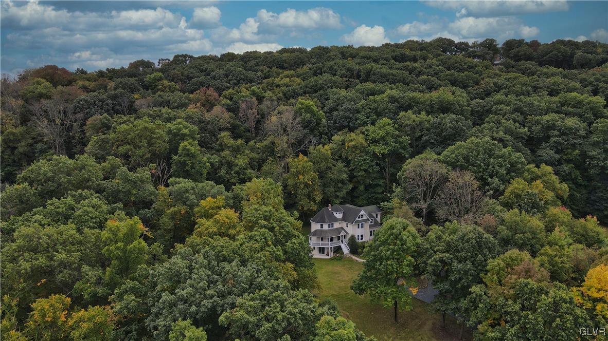 1640 Spring Valley Road Bethlehem, PA 18015 - Photo 11 of 47 Gallery Image 11
