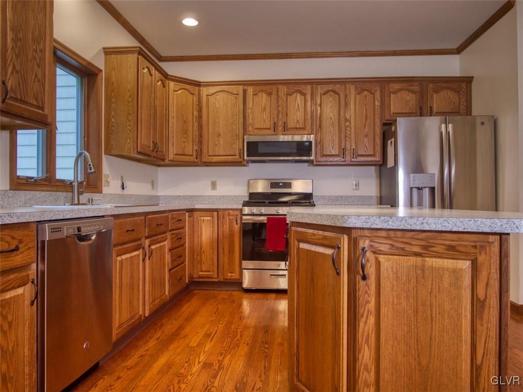 1640 Spring Valley Road Bethlehem, PA 18015 - Photo 21 of 47 Gallery Image 21