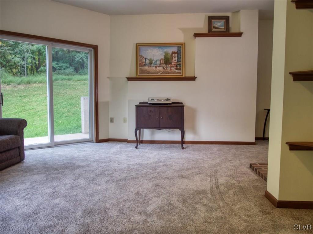 1640 Spring Valley Road Bethlehem, PA 18015 - Photo 44 of 47 Gallery Image 44