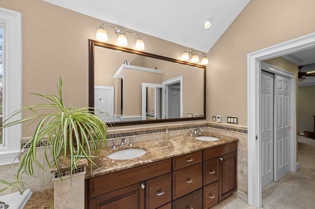 7 James Avenue Middleton, MA 01949 - Photo 19 of 35