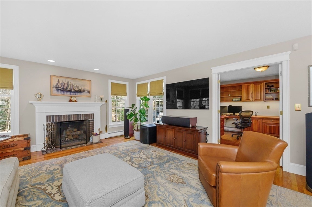 7 James Avenue Middleton, MA 01949 - Photo 7 of 35