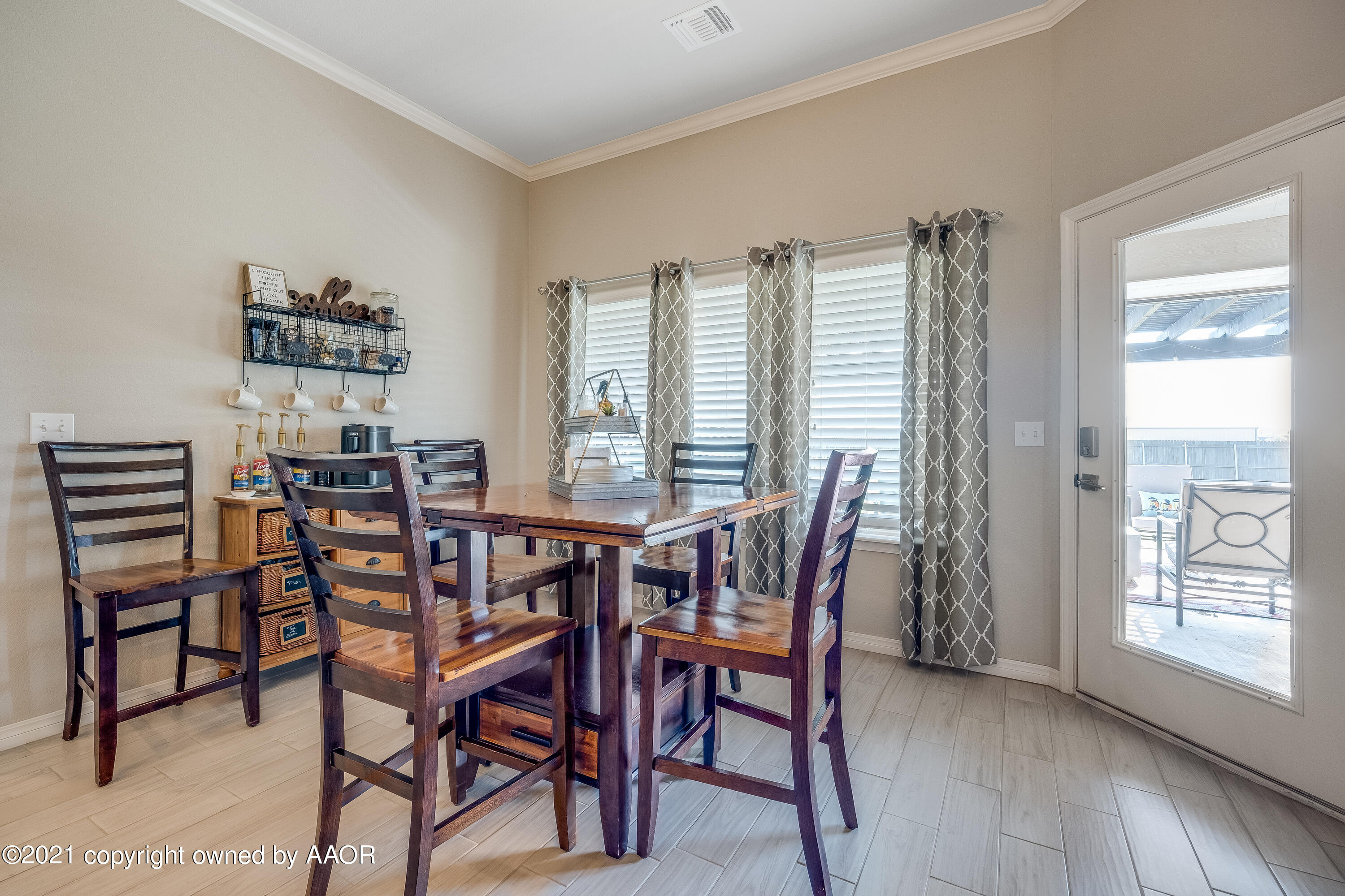15051 Helium Road Amarillo, TX 79119 - Photo 10 of 59 Breakfast Nook-1