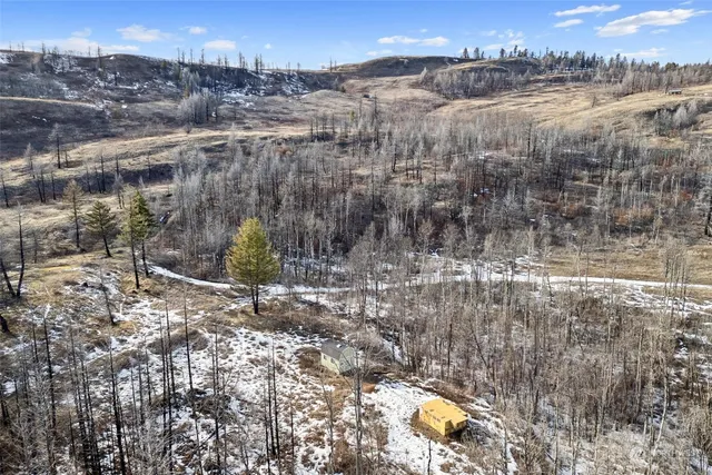 $59,900 | 38 Light Road, Oroville, WA 98844