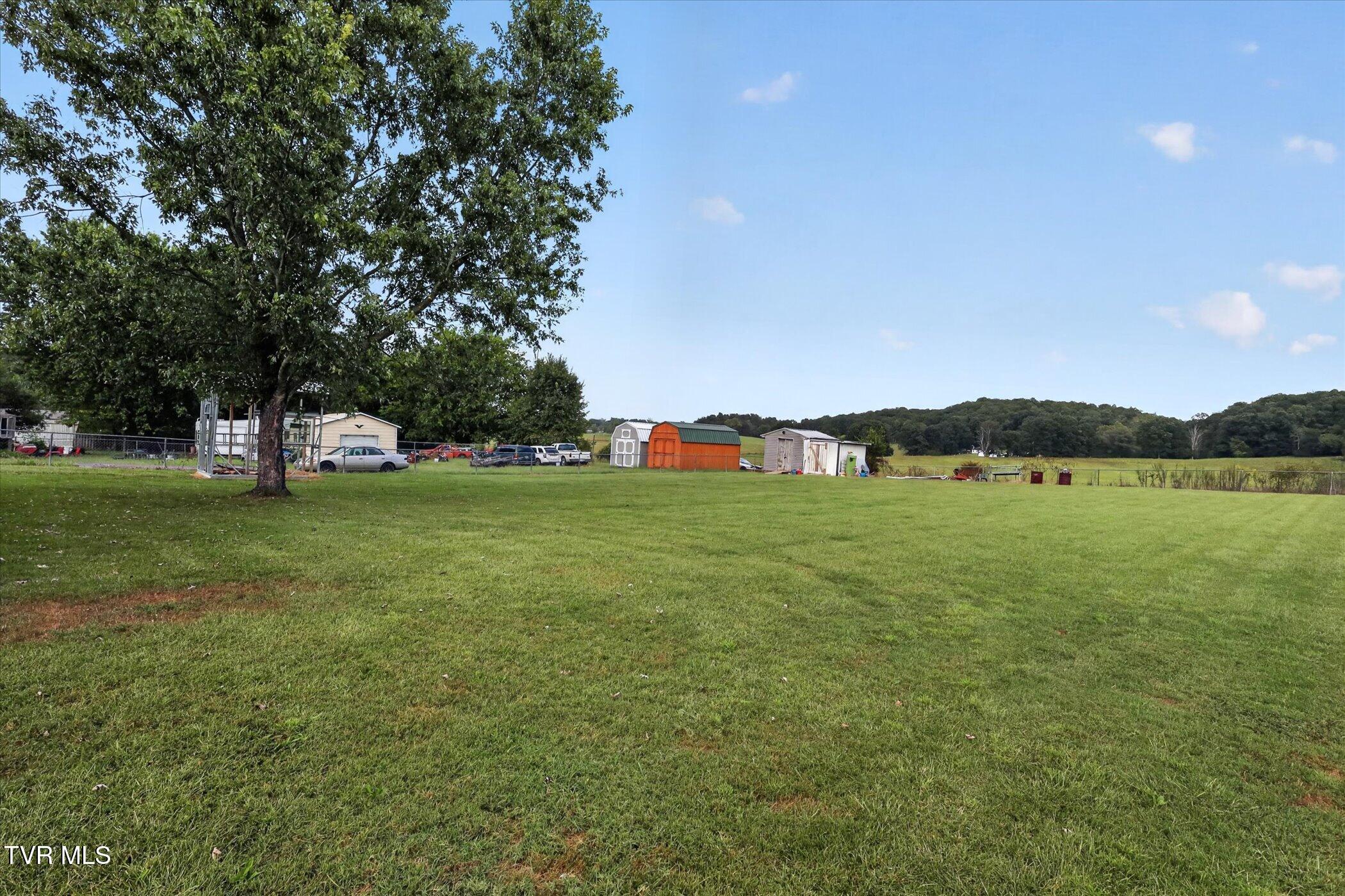 156 Bill West Road Limestone, TN 37681 - Photo 29 of 31 30-156-Bill-West-Rd-Windowstill