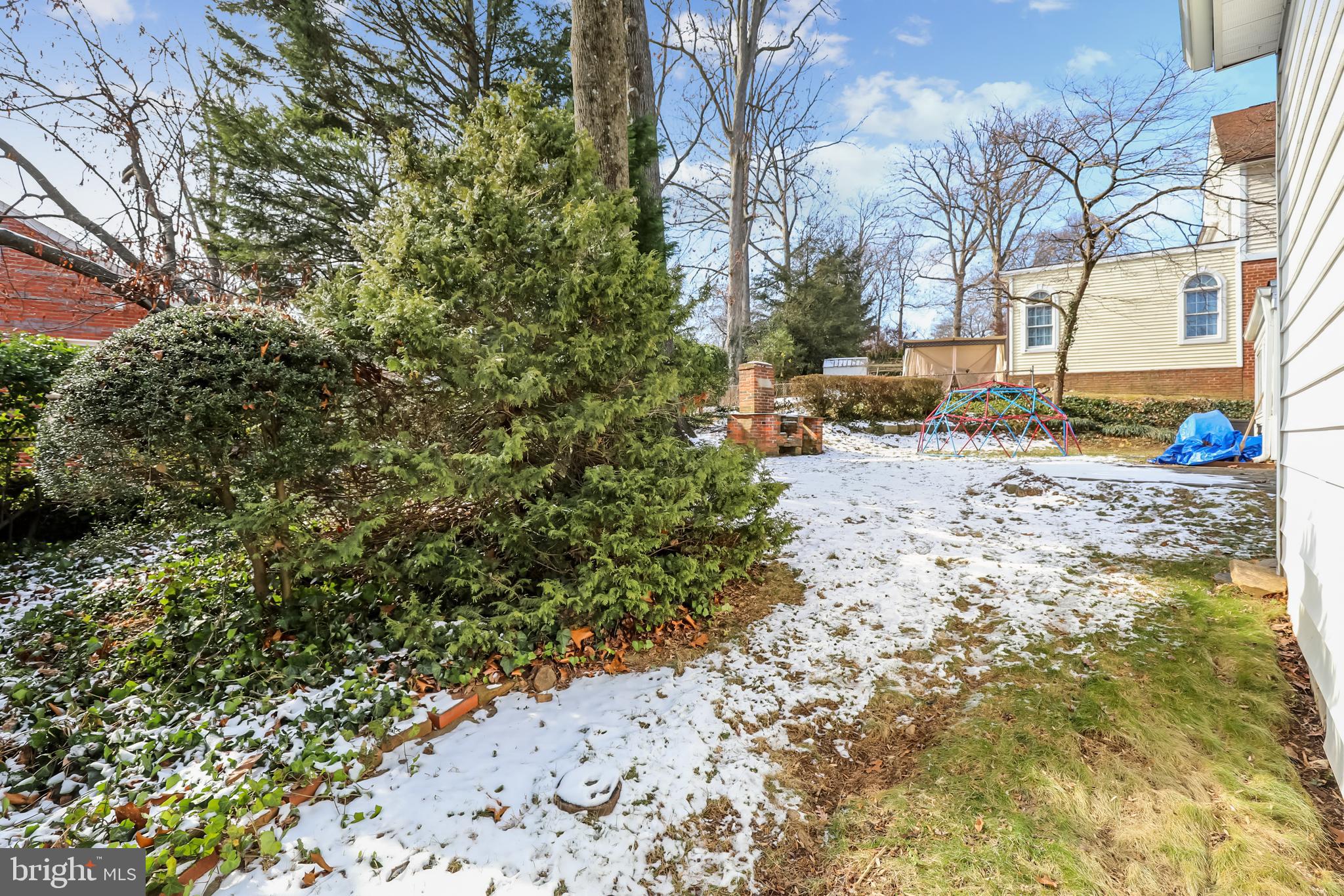 1602 Sherwood Road Silver Spring, MD 20902 - Photo 41 of 41 Rear yard