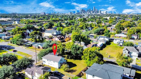 $199,000 | 5303 Lyons Avenue, Unit 4, Houston, TX 77020