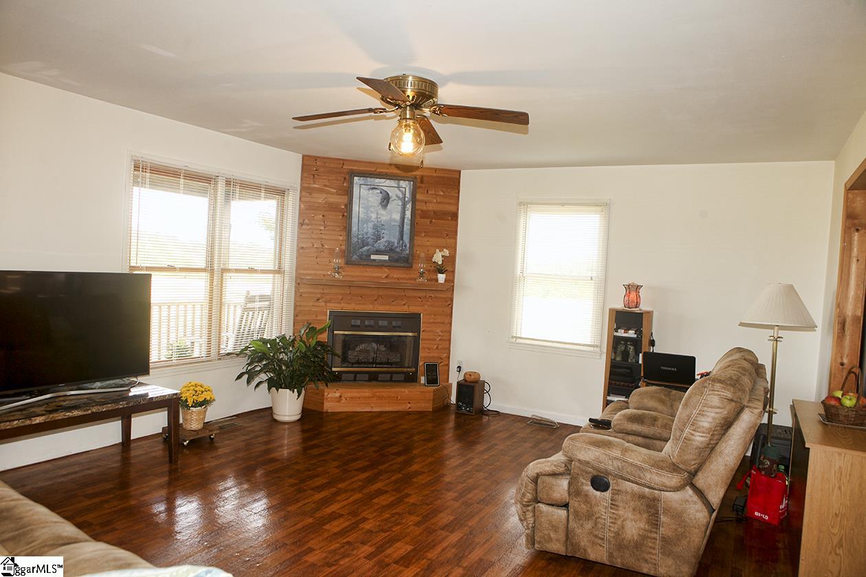 1810 Danenhower Road Pendleton, SC 29670 - Photo 12 of 36