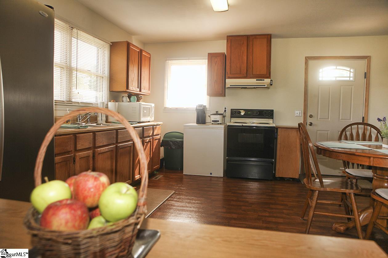 1810 Danenhower Road Pendleton, SC 29670 - Photo 8 of 36