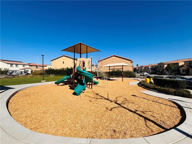 $519,000 | 32770 Shorecrest Way, Lake Elsinore, CA 92530