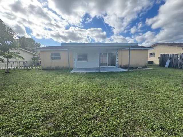 $419,000 | 11331 Northwest 37th Place, Sunrise, FL 33323