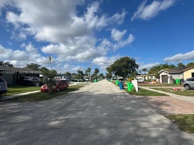 $419,000 | 11331 Northwest 37th Place, Sunrise, FL 33323