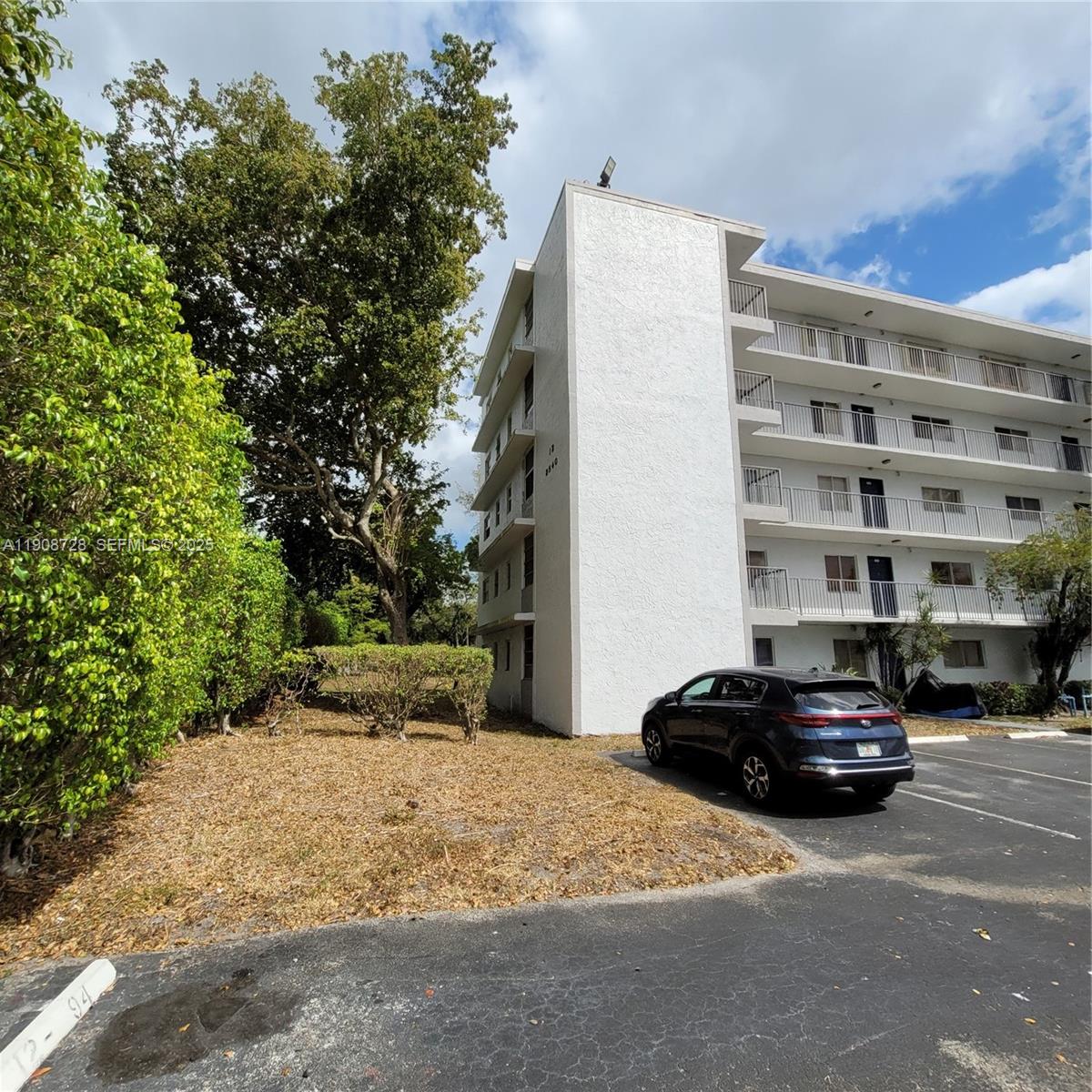 a car parked in front of a building
