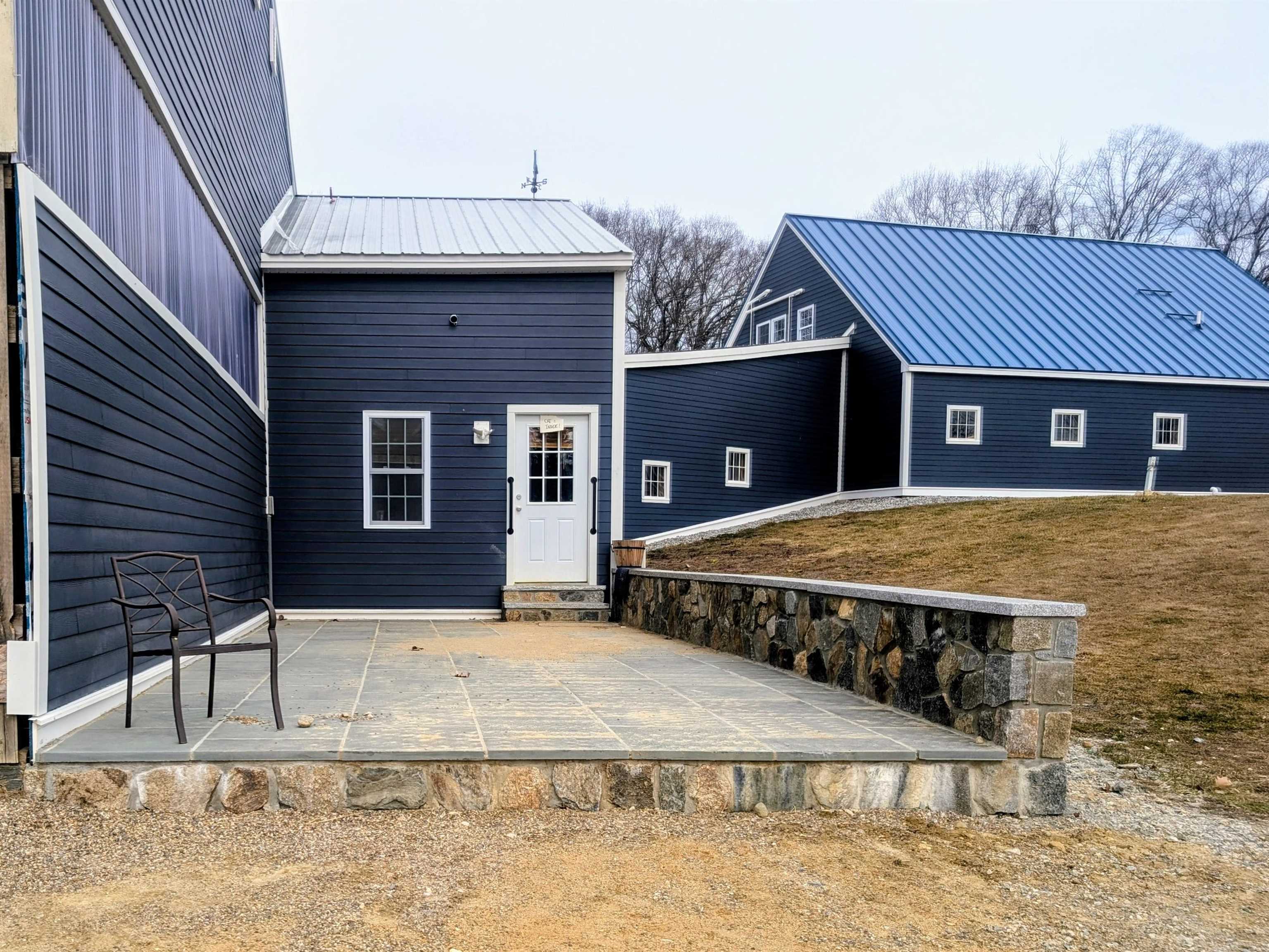 40 Dunbarton Center Road Bow, NH 03304 - Photo 4 of 59