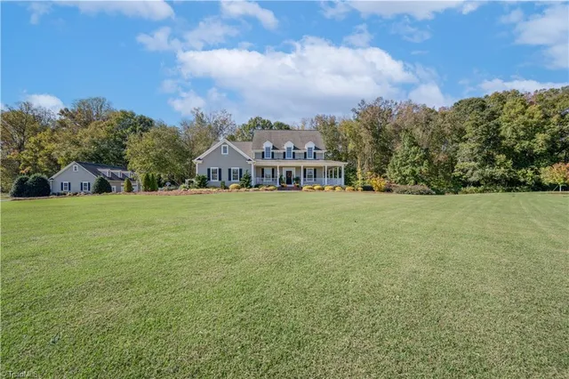 $1,099,900 | 228 Meadowlark Lane, Mocksville, NC 27028