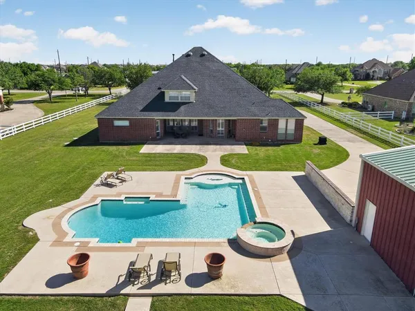 $950,000 | 1812 Willow Springs Court, Haslet, TX 76052