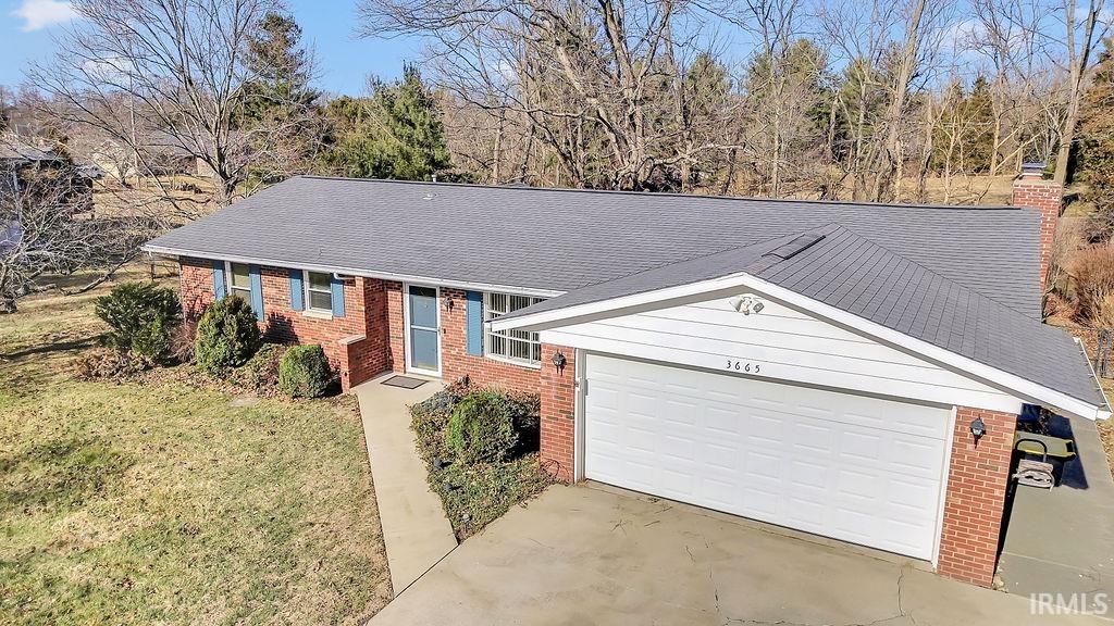 3665 East Robin Road Bloomington, IN 47401 - Photo 2 of 36