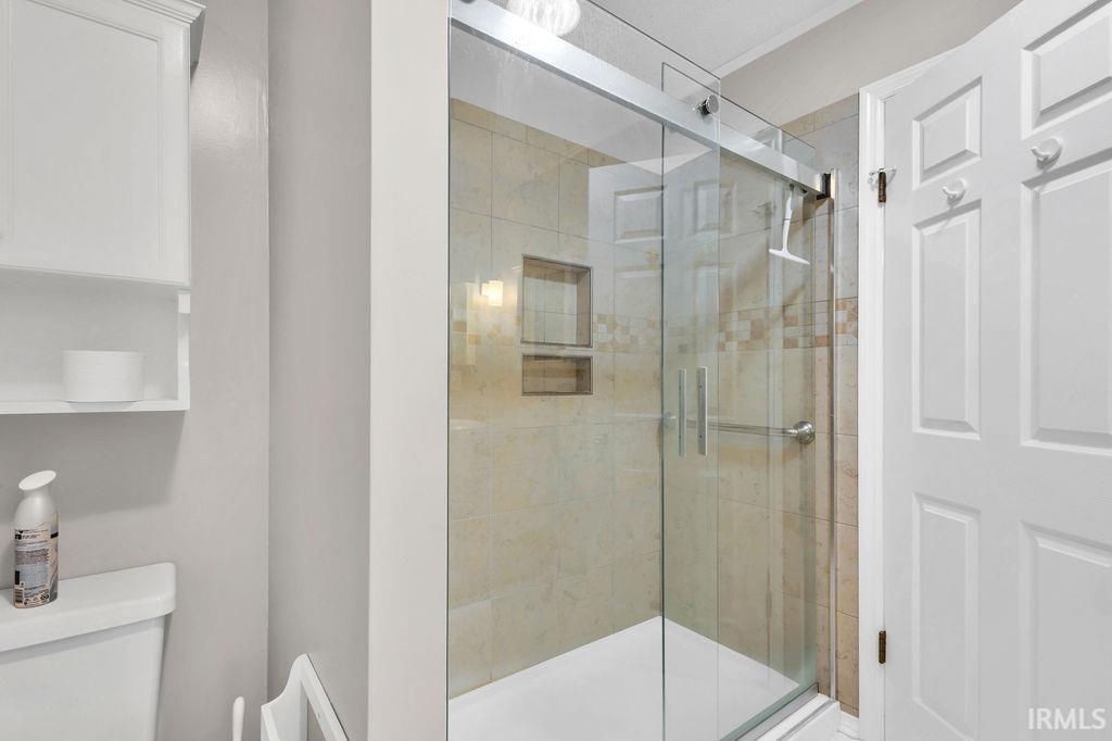 3665 East Robin Road Bloomington, IN 47401 - Photo 23 of 36