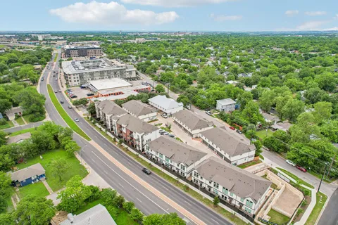 $499,999 | 200 West 56th Street, Unit 2103, Austin, TX 78751