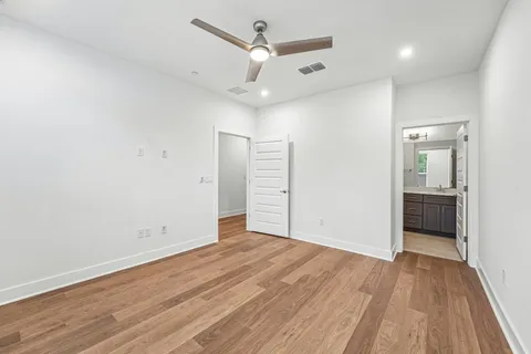 $499,999 | 200 West 56th Street, Unit 2103, Austin, TX 78751