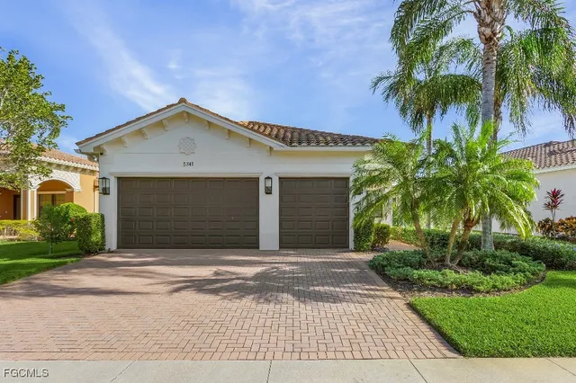 $875,000 | 3741 Pleasant Springs Drive, Naples, FL 34119
