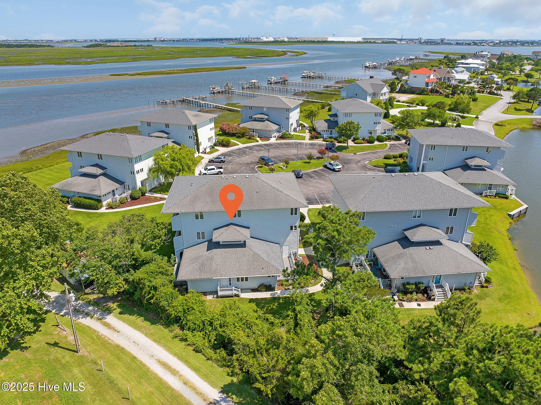 800 Country Club Road, Unit 33 HAYSTACKS Morehead City, NC 28557 - Photo 2 of 58 Haystacks unit 33