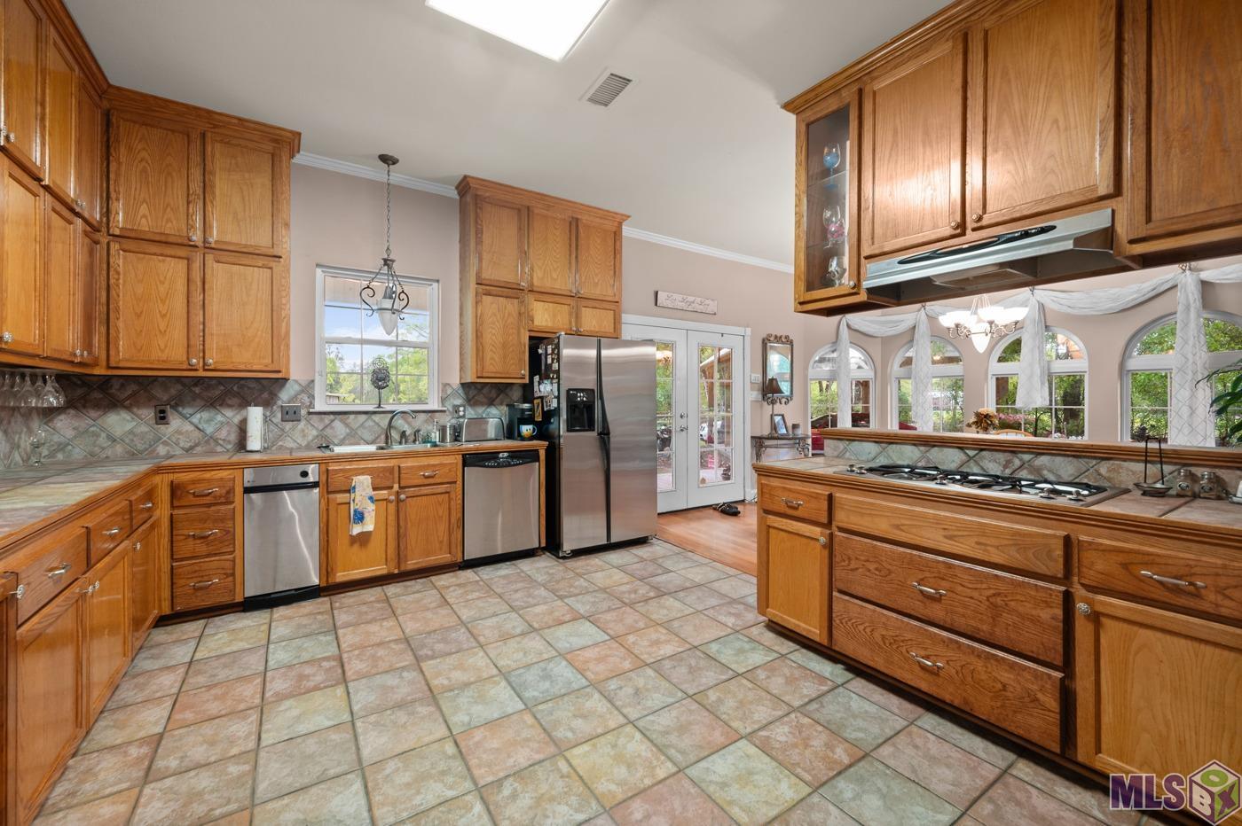 38119 Percy Easterly Road Denham Springs, LA 70706 - Photo 6 of 26 Gallery Image 6