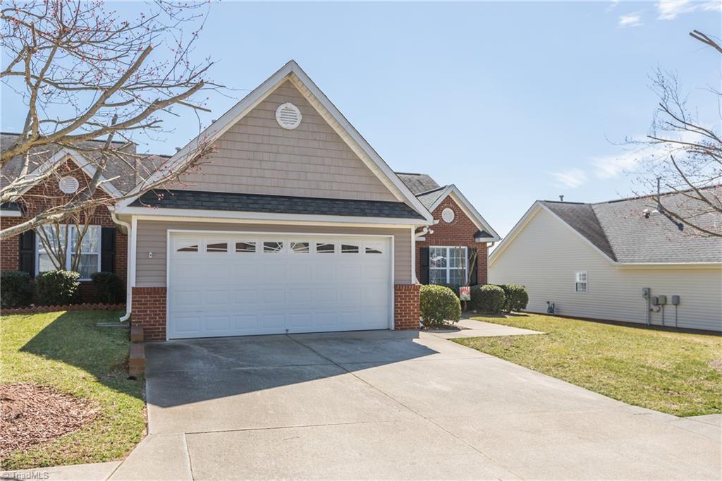 633 Ansley Way High Point, NC 27265 - Photo 2 of 29