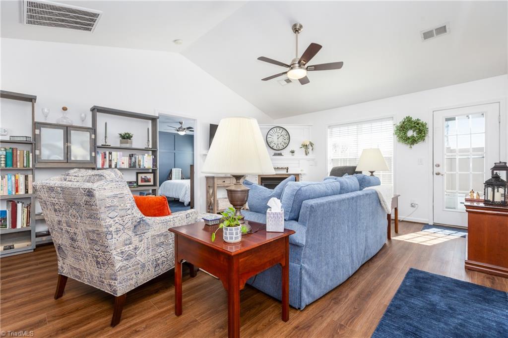 633 Ansley Way High Point, NC 27265 - Photo 13 of 29