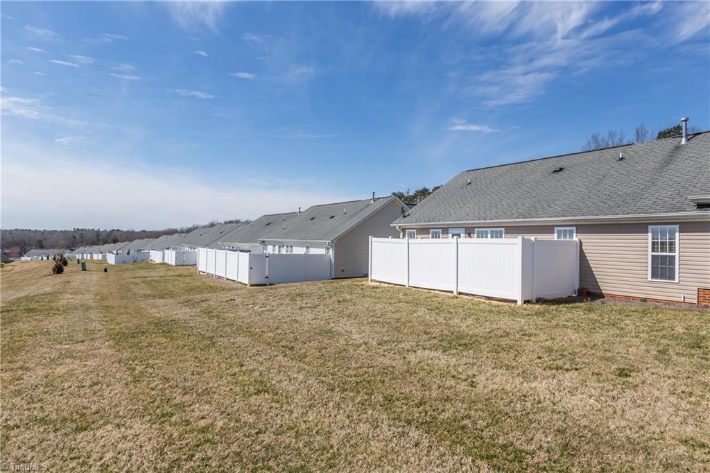 633 Ansley Way High Point, NC 27265 - Photo 28 of 29